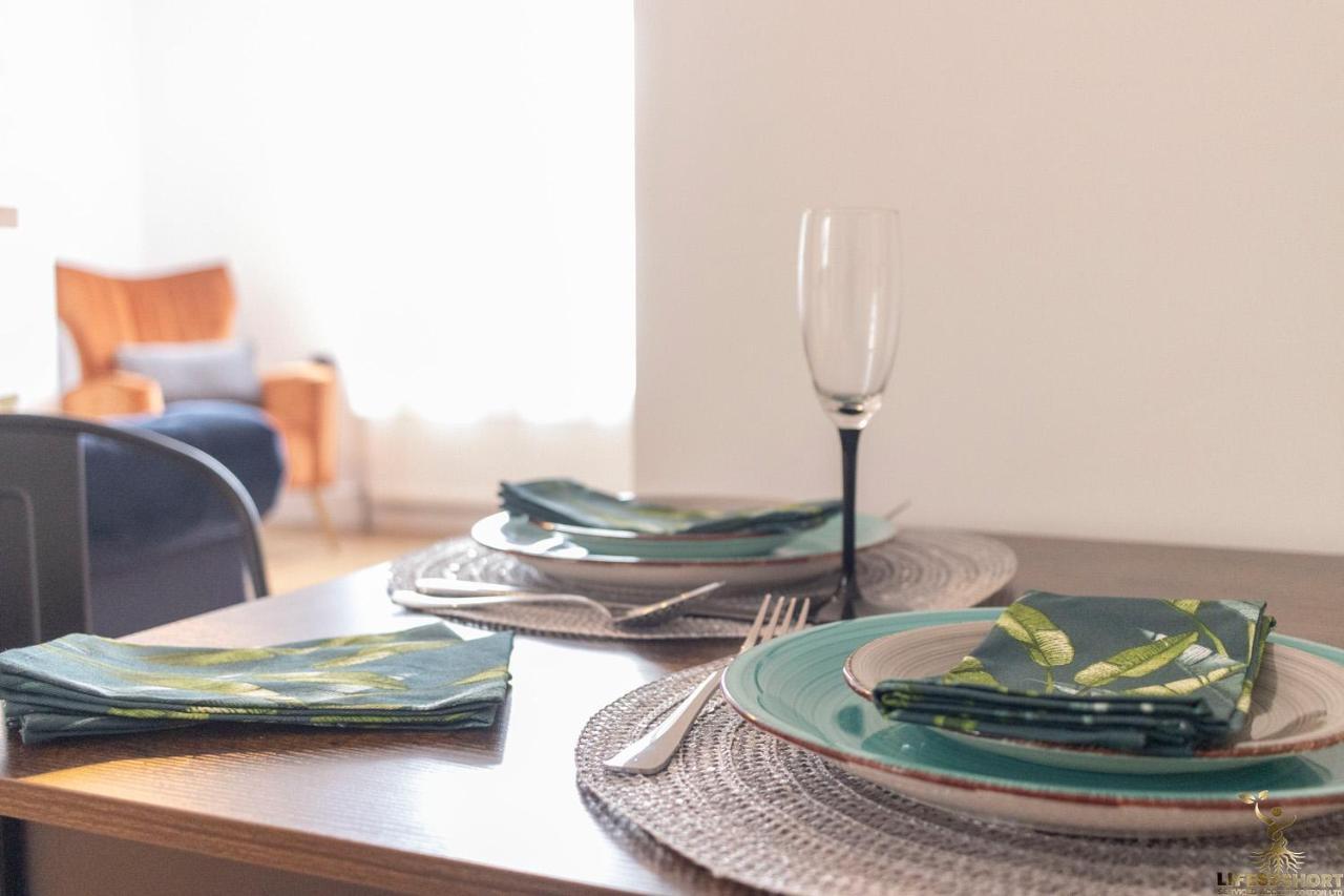 Luxe Garden House For 6 In Central 엑서터 외부 사진
