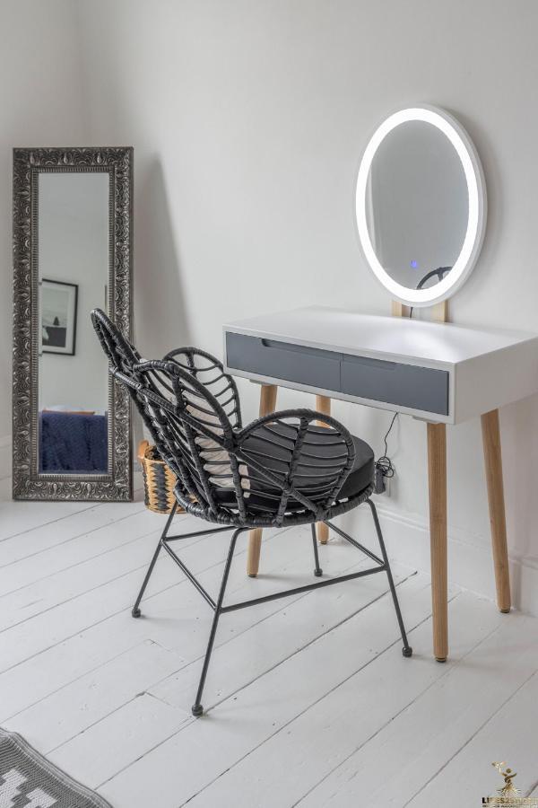 Luxe Garden House For 6 In Central 엑서터 외부 사진